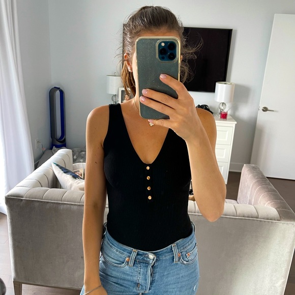 Black ribbed bodysuit. - Picture 1 of 4